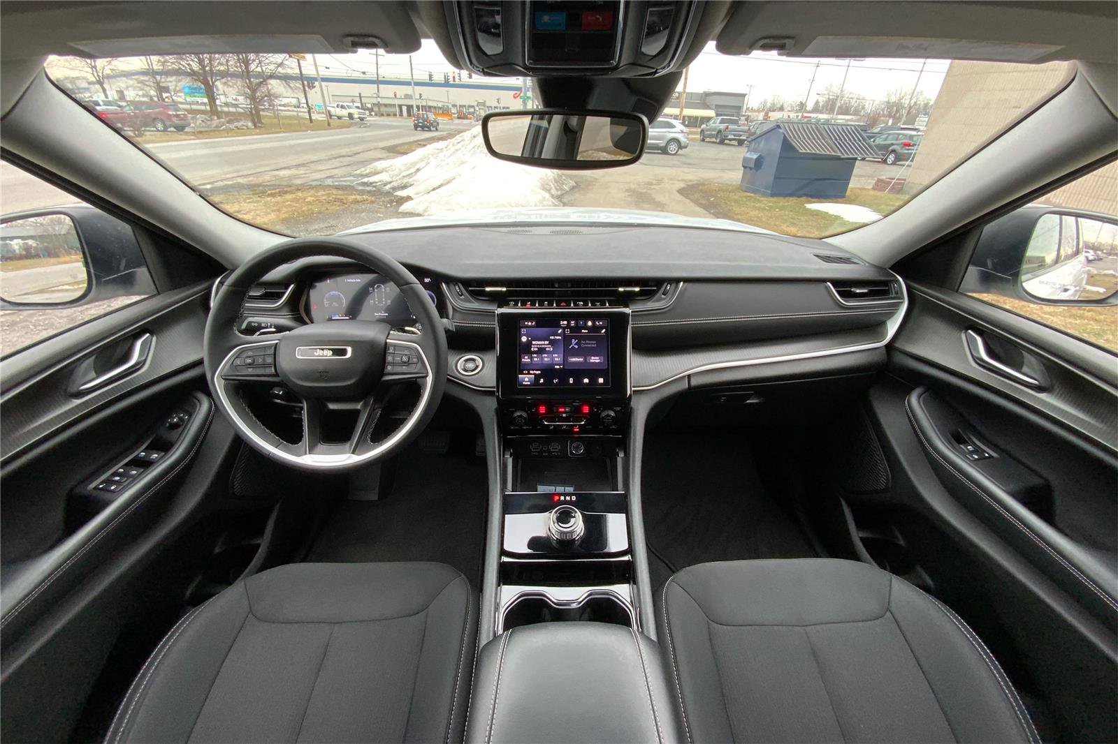 Used 2023 Jeep Grand Cherokee L Laredo w/ Luxury Tech Group I AWD/4WD image 32