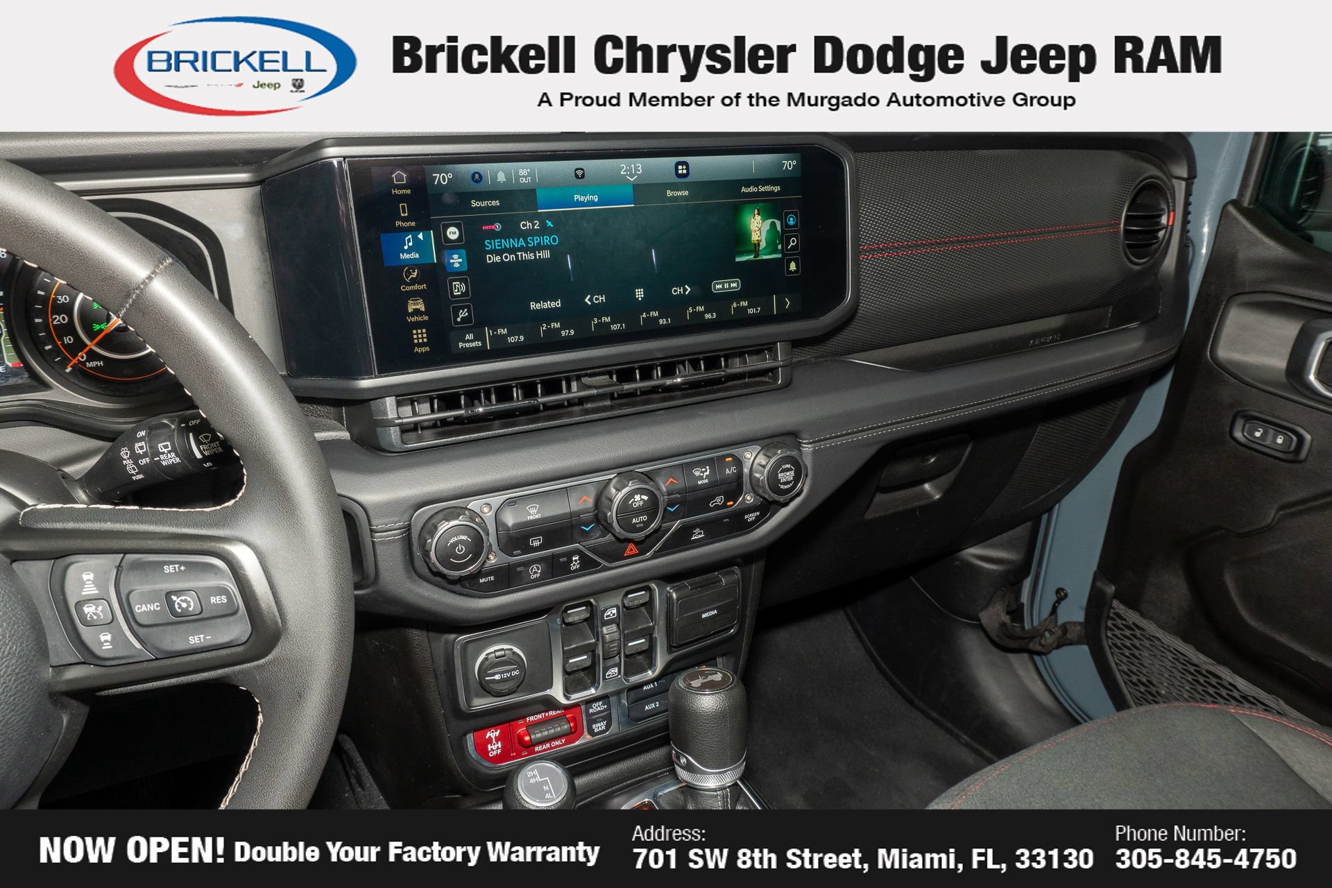 Used 2025 Jeep Wrangler Unlimited Rubicon AWD/4WD image 36