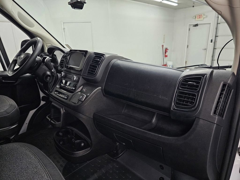 Used 2023 RAM ProMaster 2500 FWD image 13