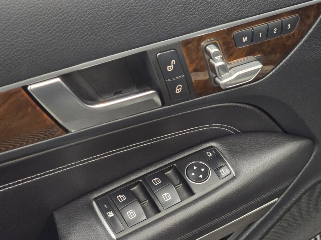 Used 2014 Mercedes-Benz E 350 Cabriolet image 30