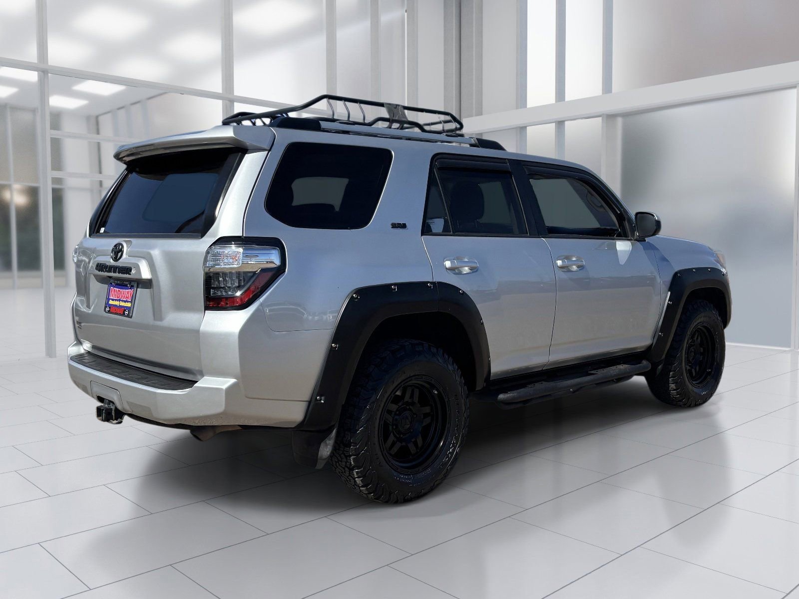 Used 2019 Toyota 4Runner SR5 AWD/4WD image 6