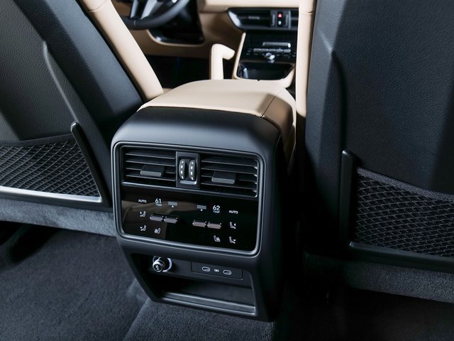 New 2026 Porsche Cayenne S AWD/4WD image 24