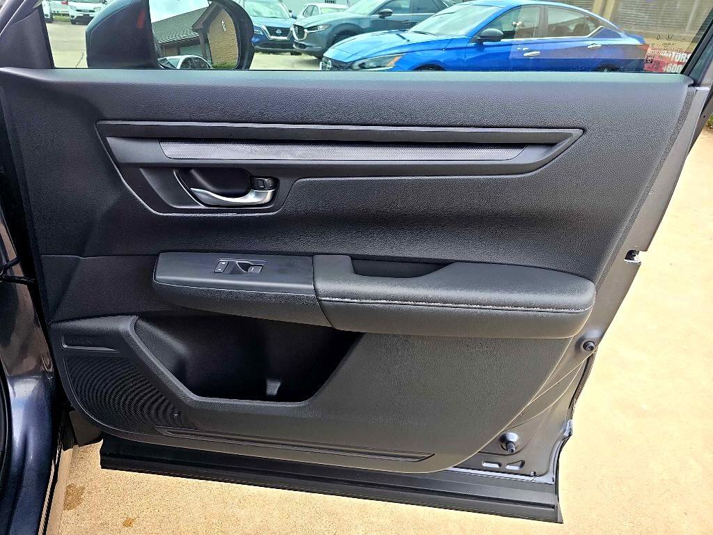 Used 2024 Honda CR-V LX image 18