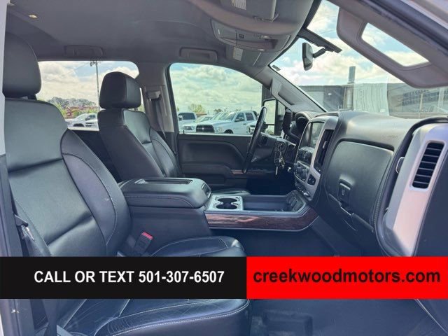 Used 2019 GMC Sierra 2500 SLT w/ Duramax Plus Package AWD/4WD image 11