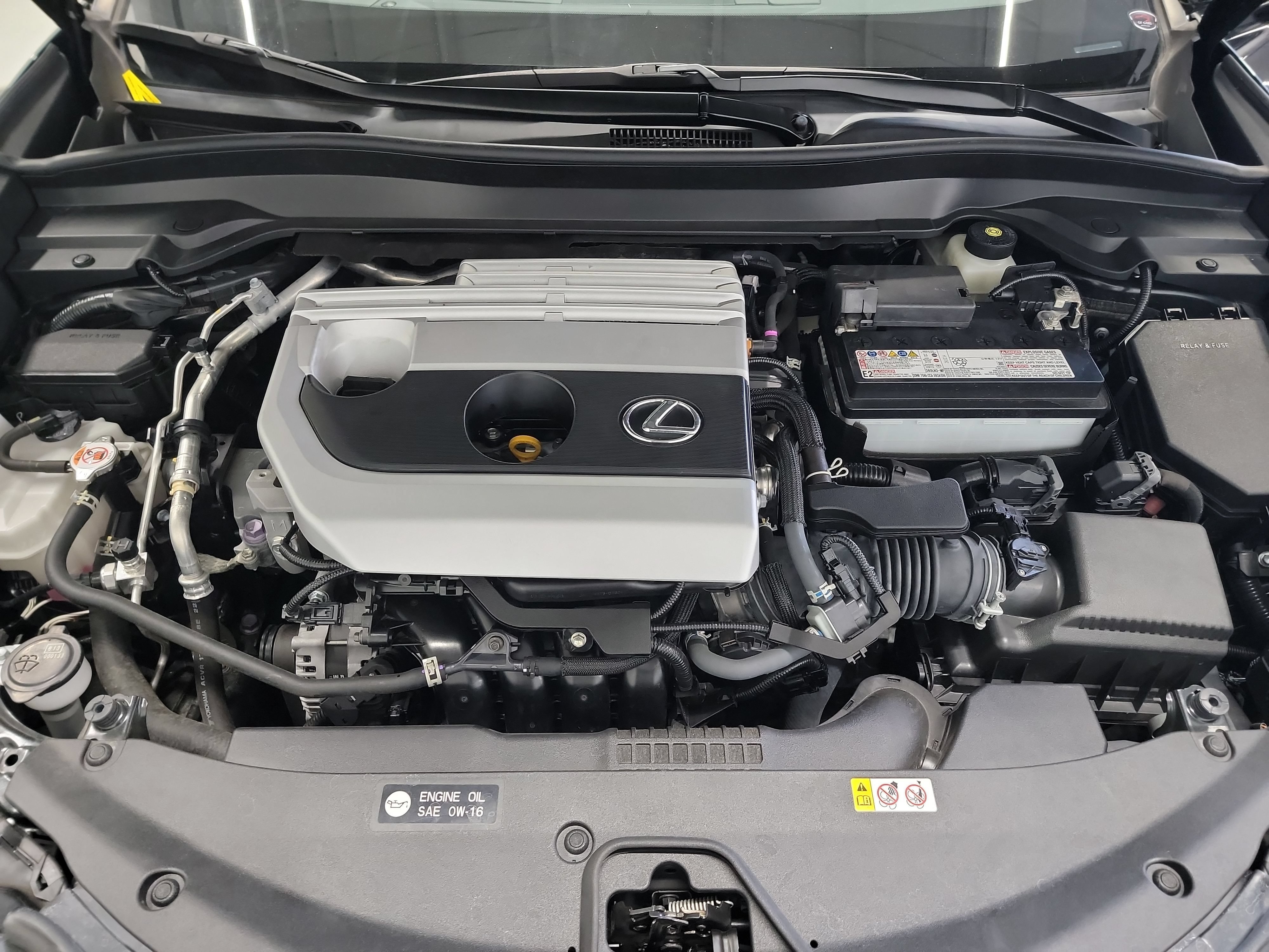 Used 2022 Lexus UX 200 w/ Premium Package FWD image 25