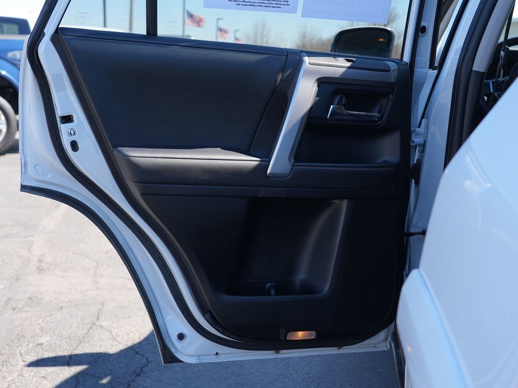 Used 2024 Toyota 4Runner SR5 Premium w/ Moonroof Package image 19