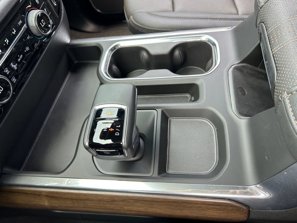 Used 2026 Chevrolet Silverado 1500 High Country w/ LPO, Dark Essentials Package AWD/4WD image 42