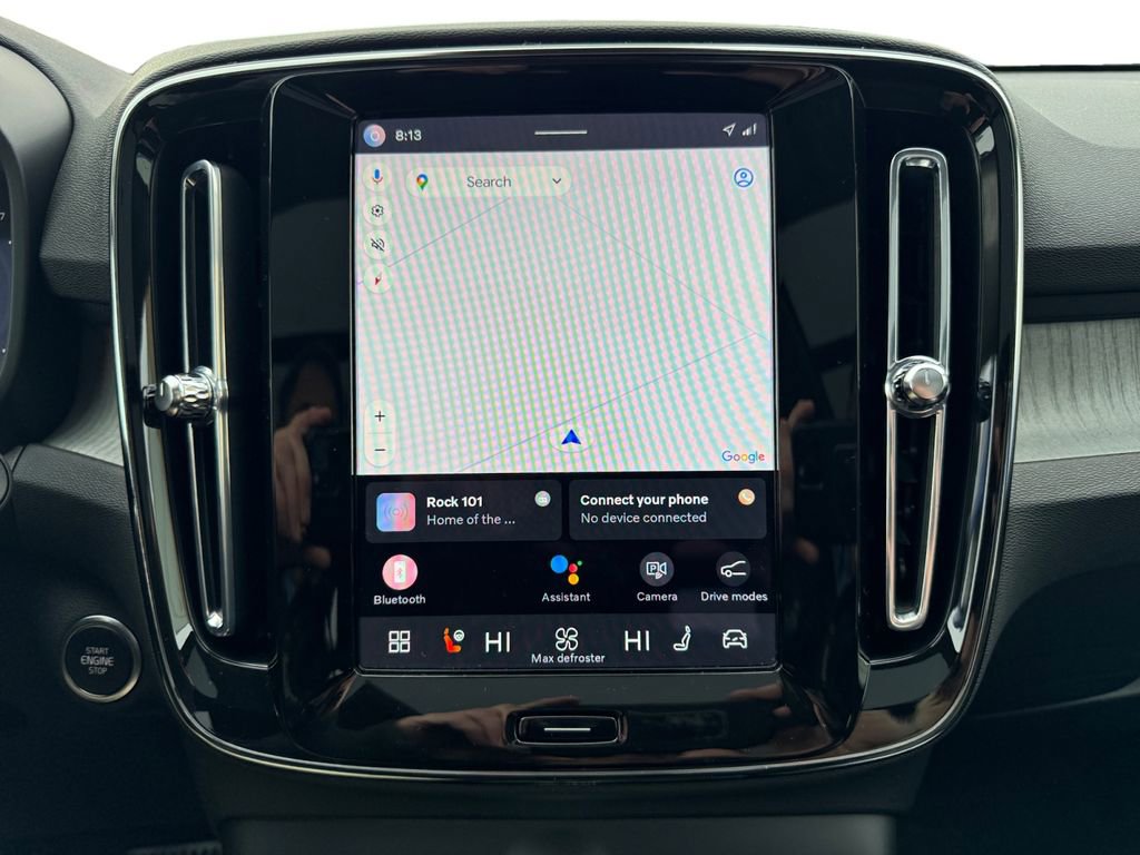 Certified 2025 Volvo XC40 B5 Core image 20