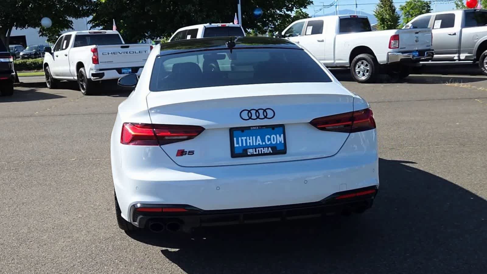 Used 2023 Audi S5 Premium Plus w/ Premium Plus AWD/4WD image 7