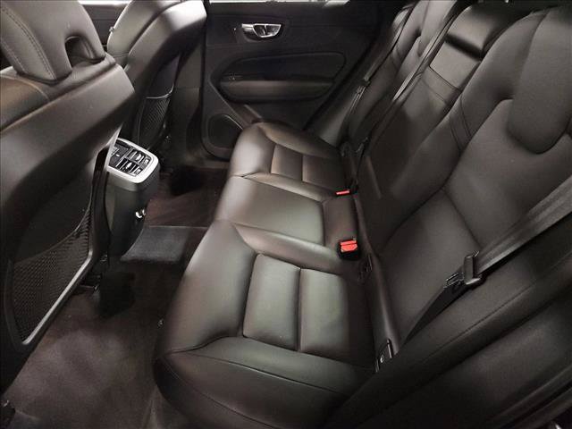 Used 2019 Volvo XC60 T5 Inscription w/ Protection Package Premier FWD image 20