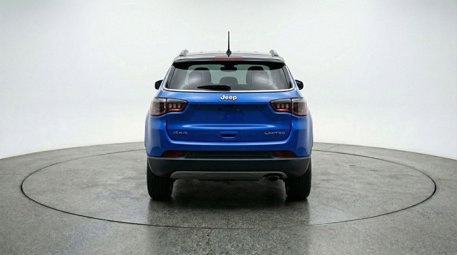 Used 2025 Jeep Compass Limited image 7