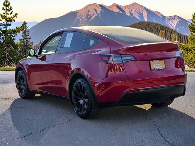 Used 2022 Tesla Model Y Long Range image 5