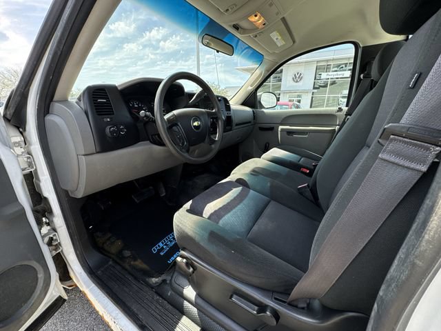 Used 2013 Chevrolet Silverado 1500 W/T RWD image 10