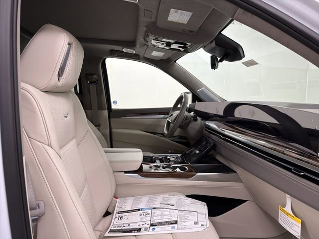 New 2026 Cadillac Escalade ESV Platinum Sport w/ LPO, ONYX Package image 24