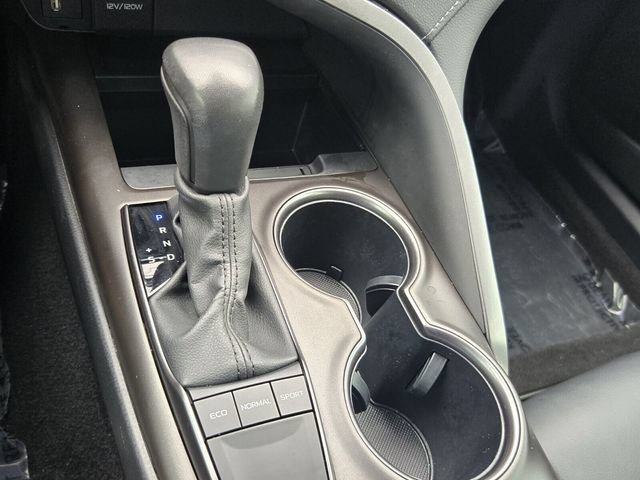 Used 2024 Toyota Camry SE FWD image 21