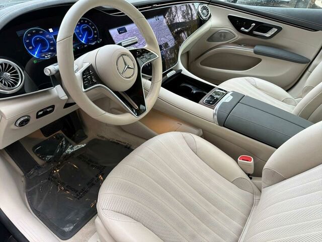 Certified 2023 Mercedes-Benz EQS 580 4MATIC Sedan image 11