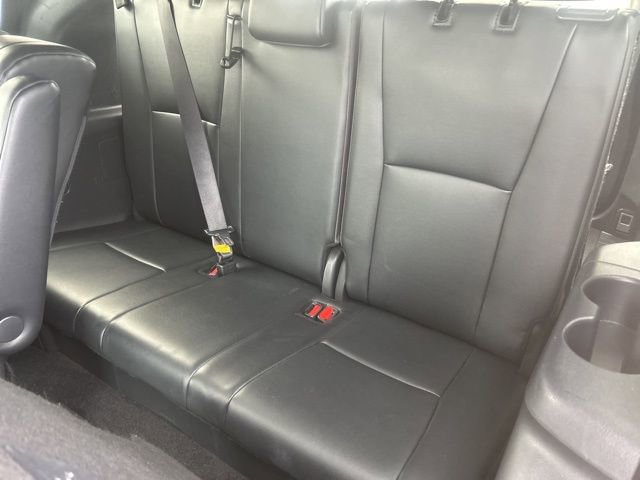 Used 2024 Toyota Highlander XLE image 16