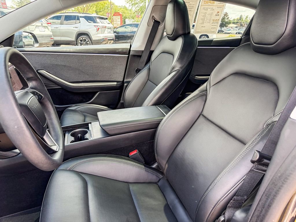 Used 2024 Tesla Model 3 Standard Range RWD image 35