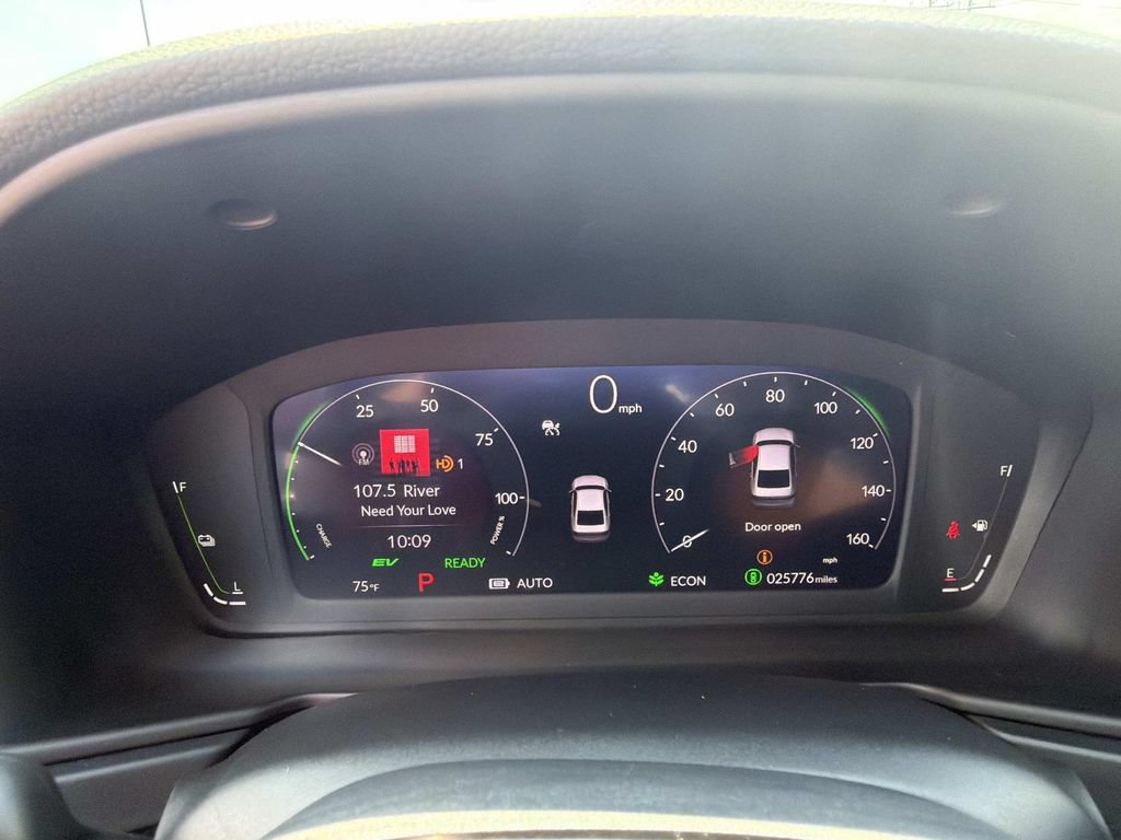 Used 2025 Honda Accord Touring image 26