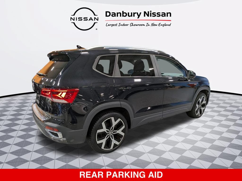 Used 2022 Volkswagen Taos SEL w/ Panoramic Sunroof Package AWD/4WD image 3