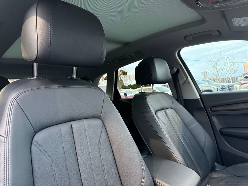 Used 2018 Audi Q5 2.0T Premium Plus w/ Premium Plus Package image 23