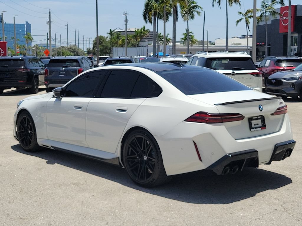 Used 2026 BMW M5 w/ Carbon Package AWD/4WD image 5