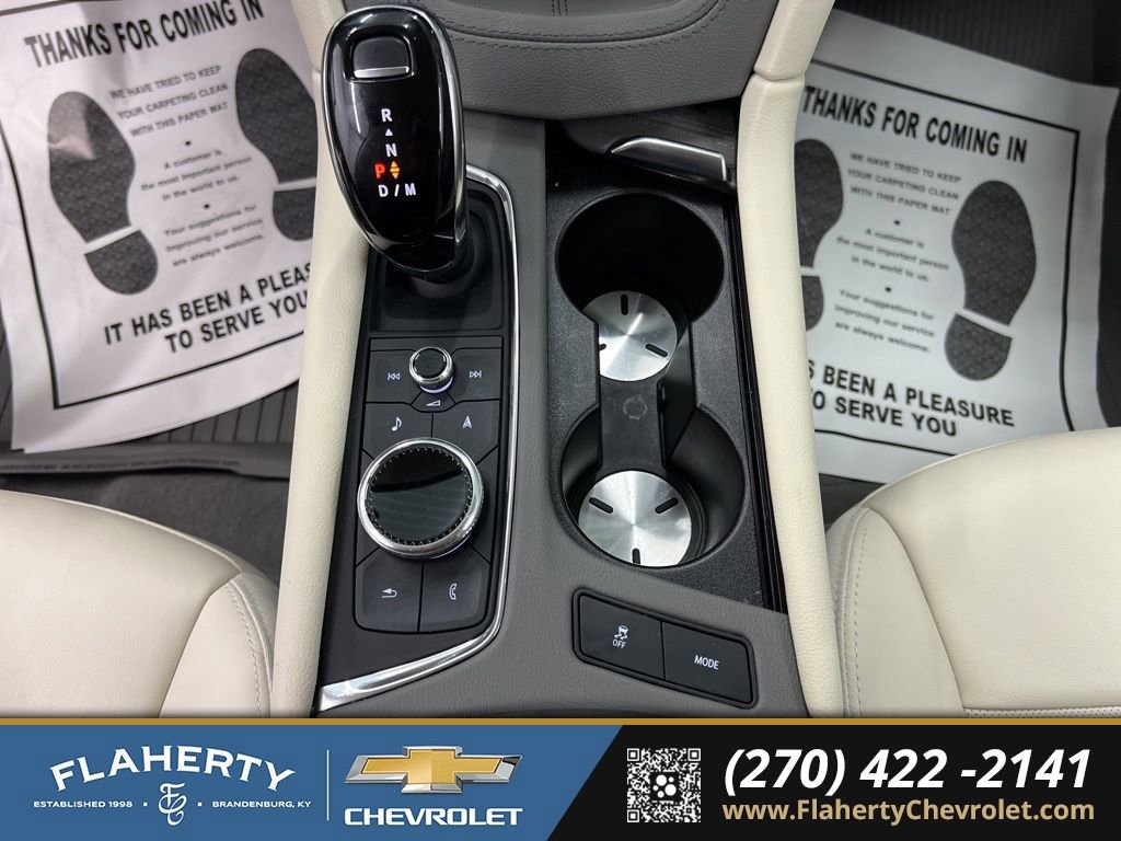 Used 2025 Cadillac XT5 Premium Luxury w/ LPO, Floor Liner Package FWD image 34