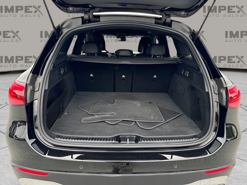 Used 2023 Mercedes-Benz GLC 300 4MATIC image 27