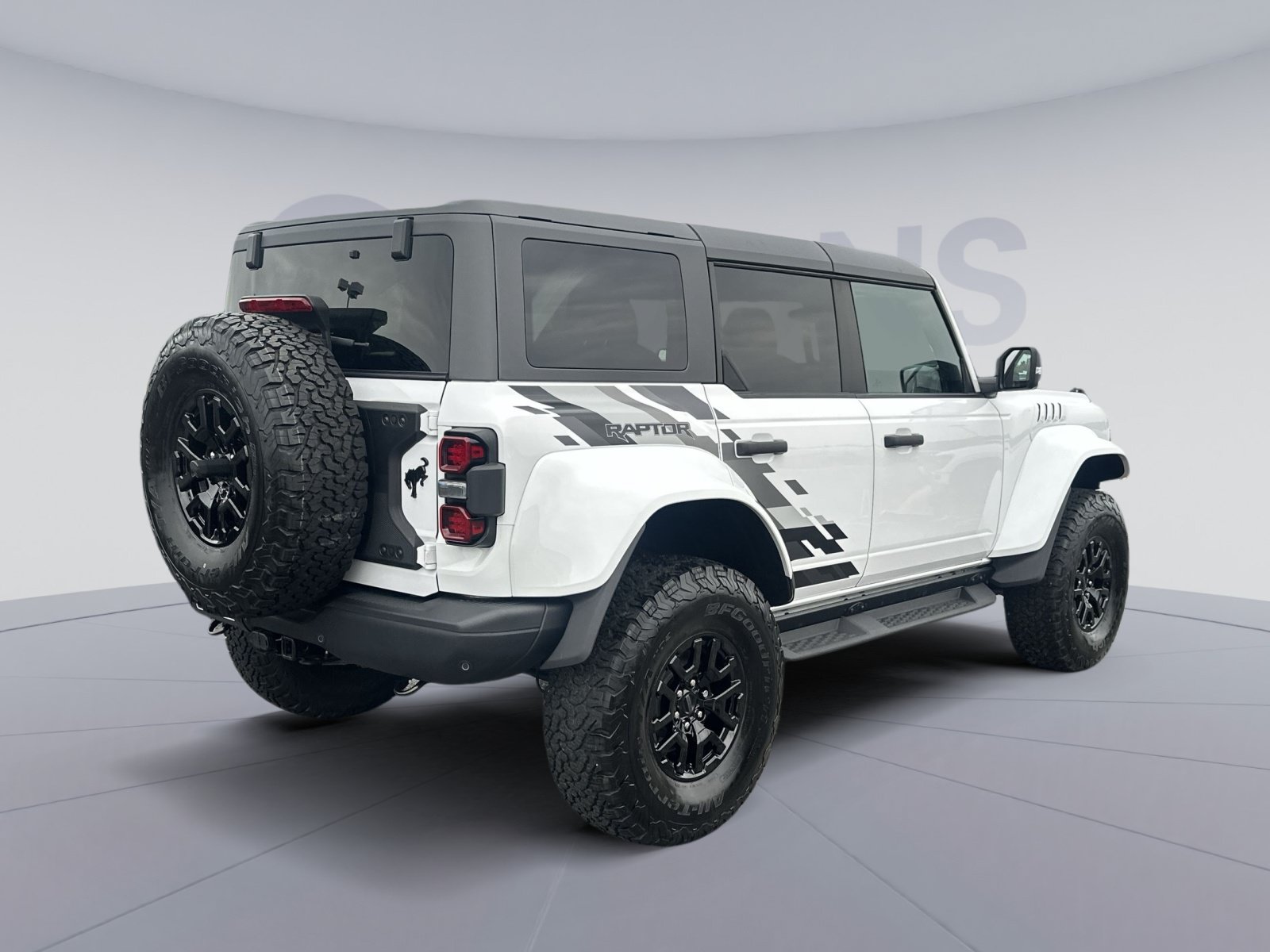 Used 2024 Ford Bronco Raptor w/ Interior Carbon Fiber Pack 6 AWD/4WD image 16