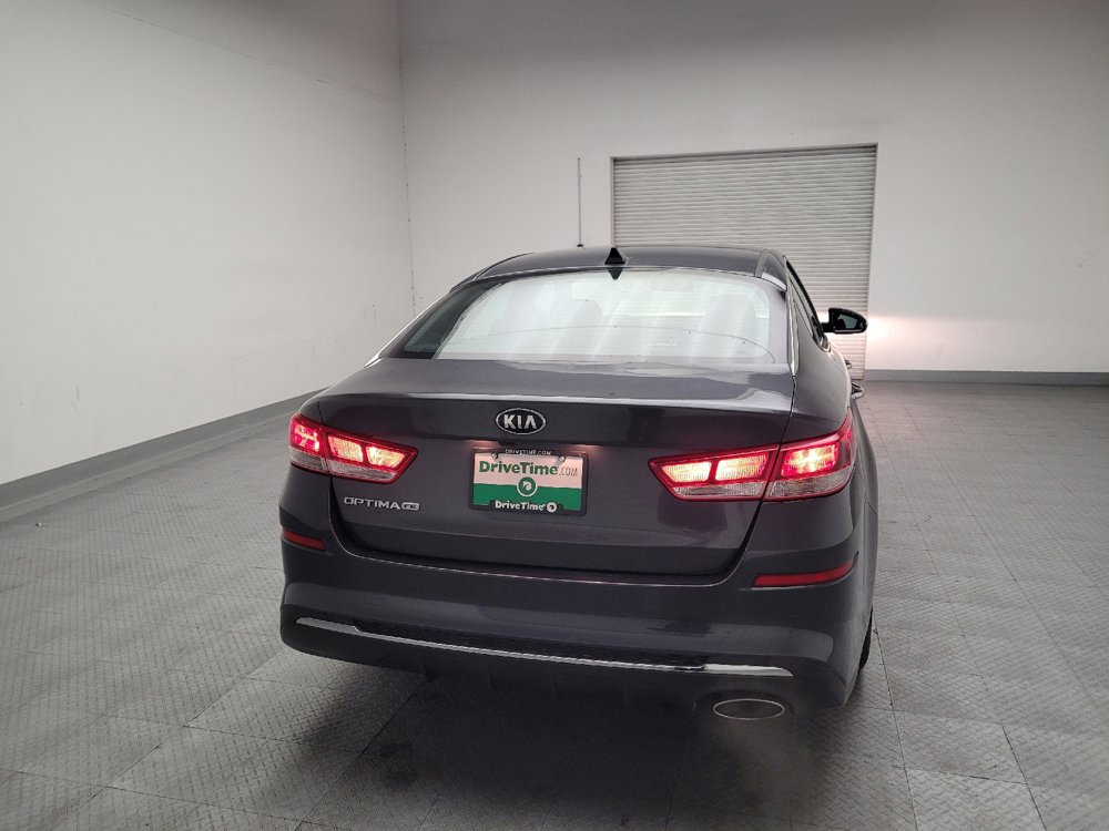 Used 2020 Kia Optima LX FWD image 7
