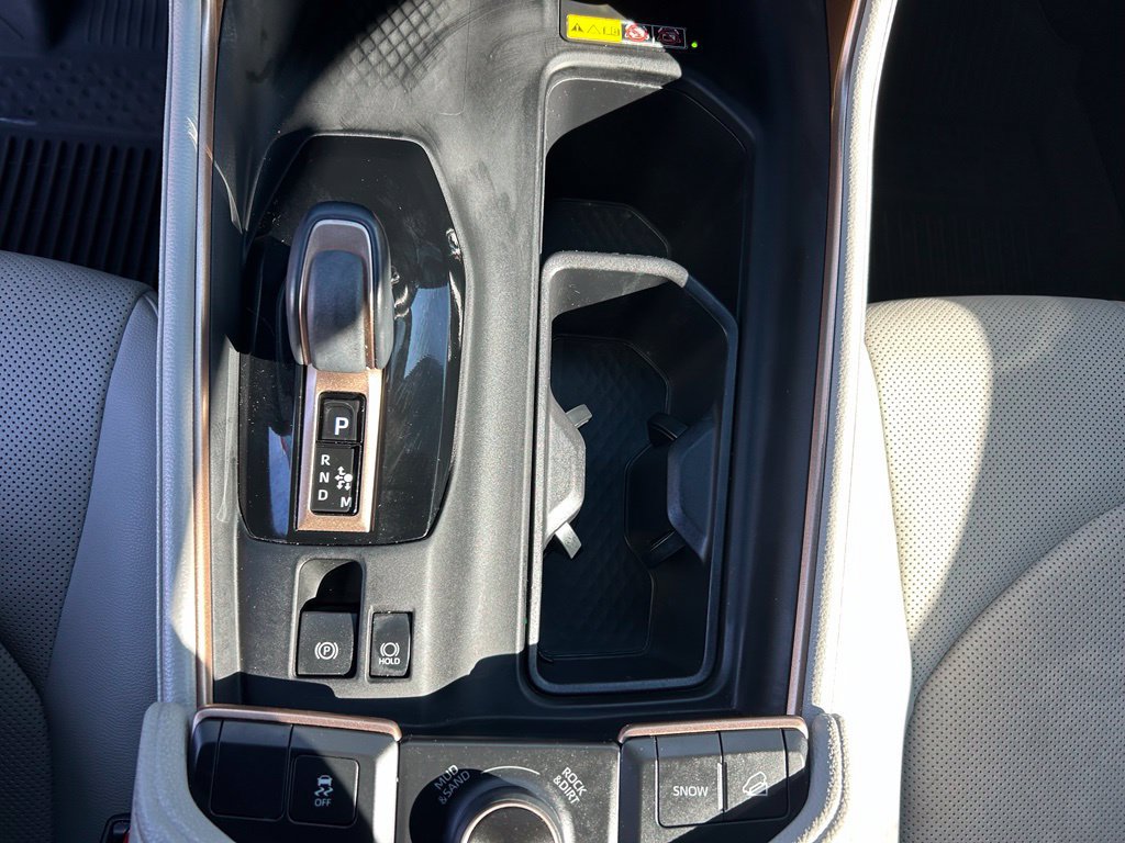 Used 2025 Toyota Grand Highlander AWD Hybrid image 21