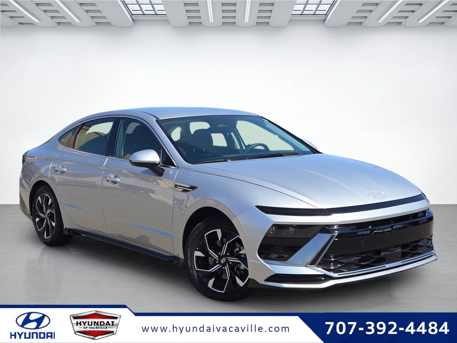 Used 2025 Hyundai Sonata SEL FWD image 1