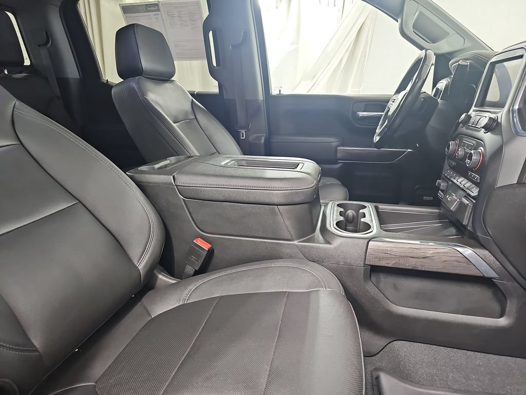 Certified 2021 Chevrolet Silverado 1500 LTZ w/ LTZ Premium Package AWD/4WD image 13