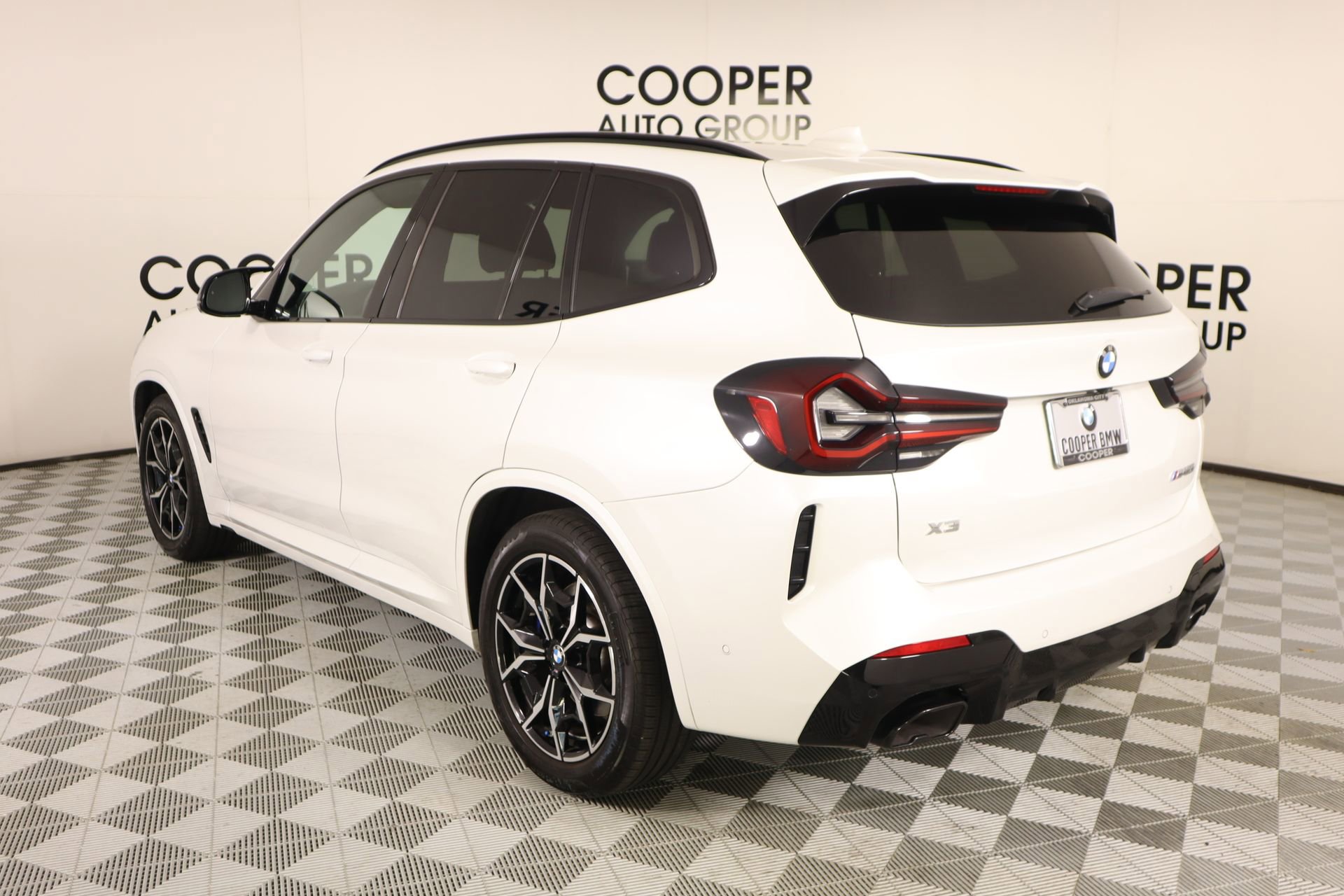 Used 2023 BMW X3 M40i image 24