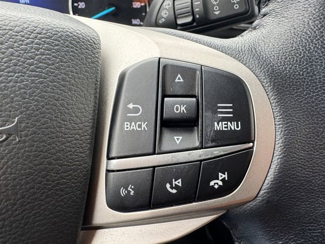 Used 2022 Ford Explorer XLT w/ Equipment Group 202A RWD image 8
