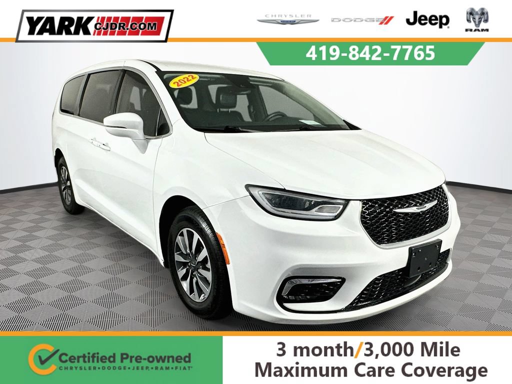 Certified 2022 Chrysler Pacifica Touring-L FWD 360° Tour