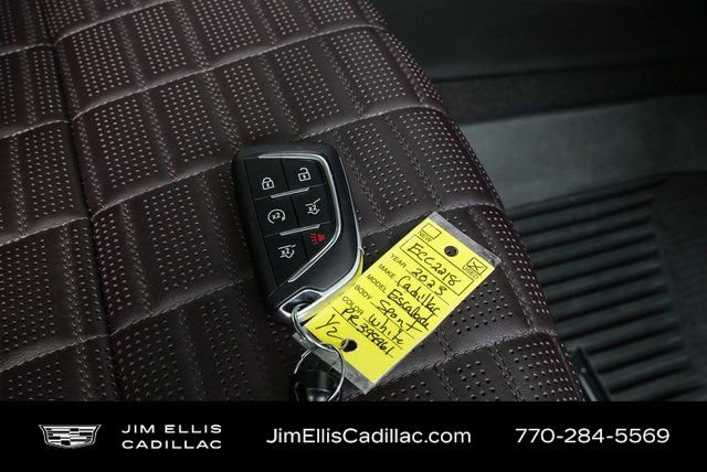 Used 2023 Cadillac Escalade ESV Sport Platinum w/ LPO, ONYX Package image 38
