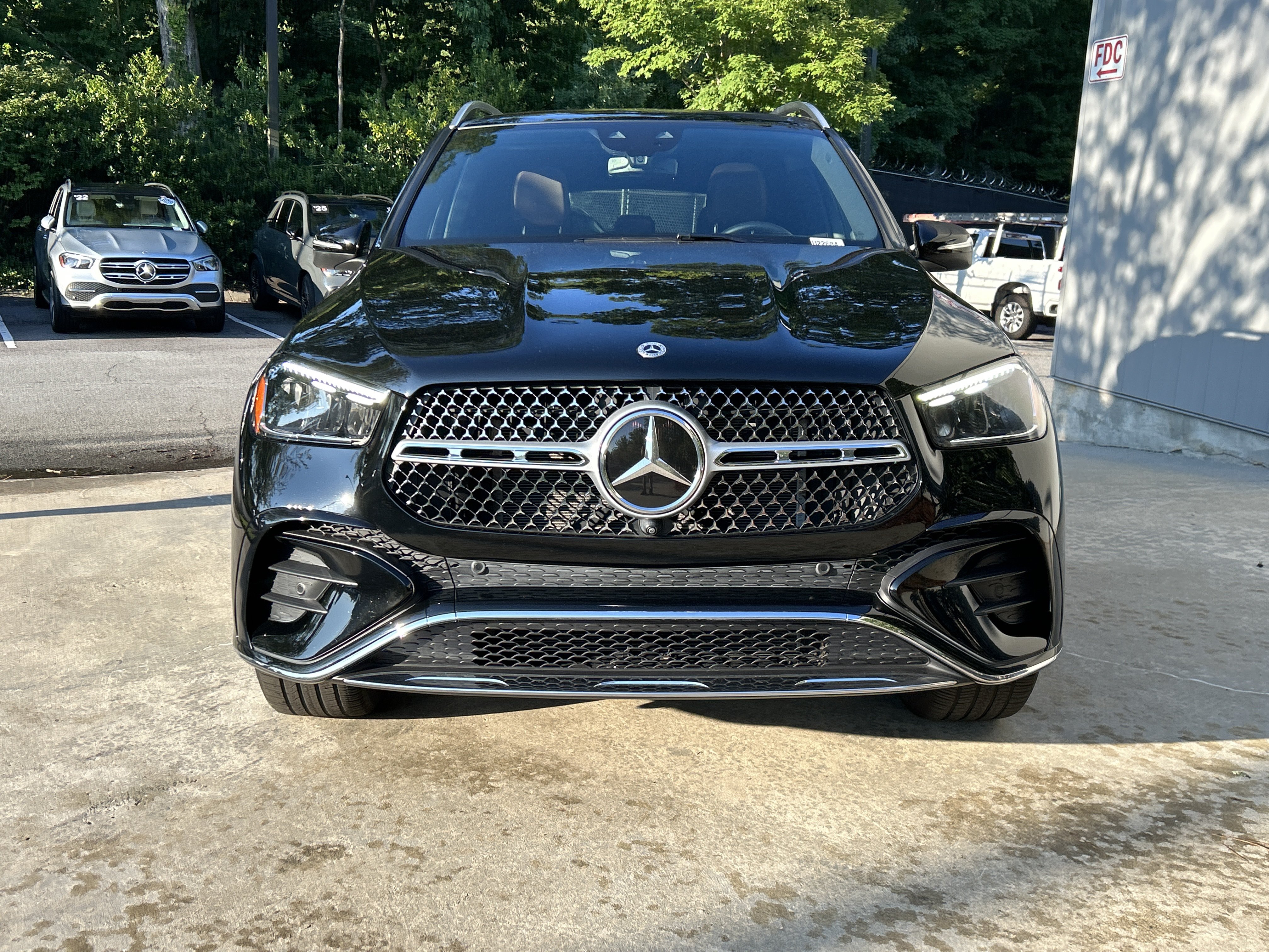Certified 2025 Mercedes-Benz GLE 450e 4MATIC image 13