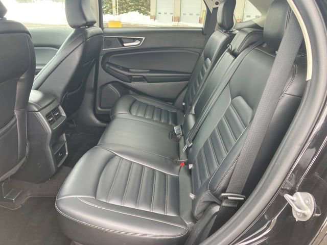 Used 2024 Ford Edge SEL image 18