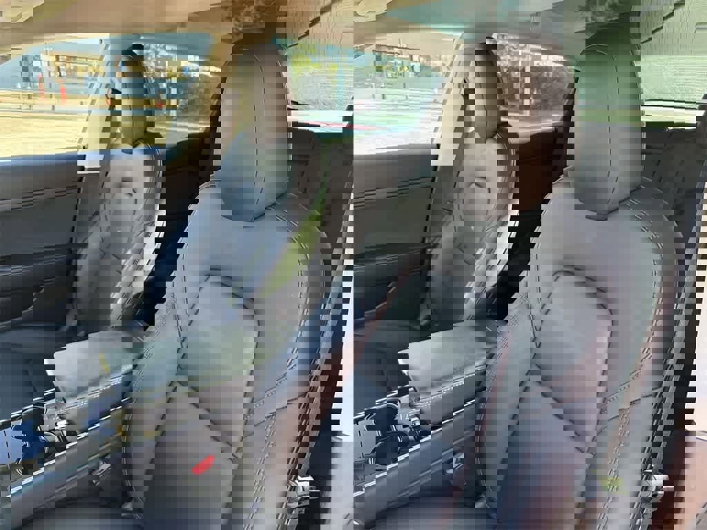 Used 2020 Tesla Model 3 Standard Range Plus image 28