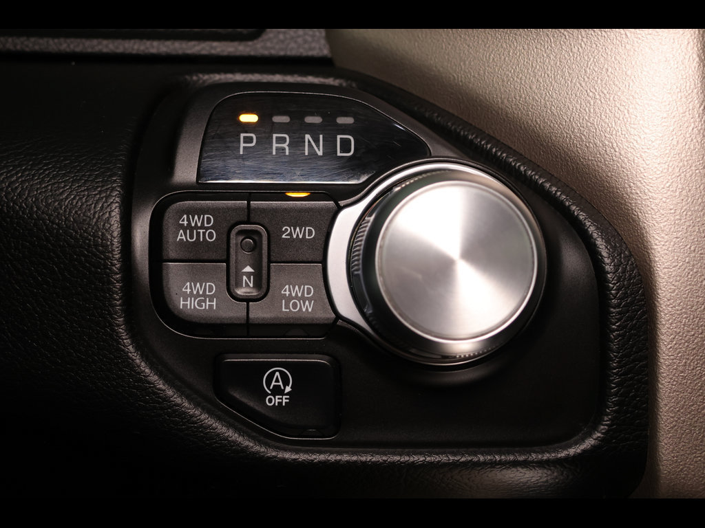 Used 2022 RAM 1500 Laramie AWD/4WD image 13