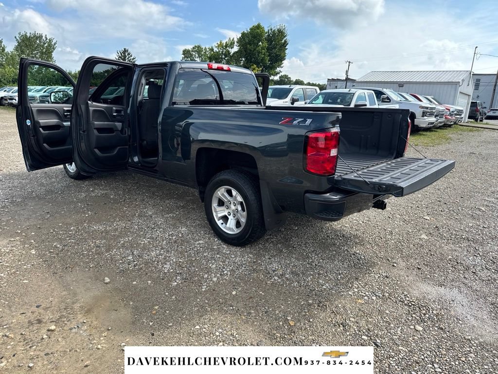 Used 2019 Chevrolet Silverado 1500 LT w/ All Star Edition AWD/4WD image 27