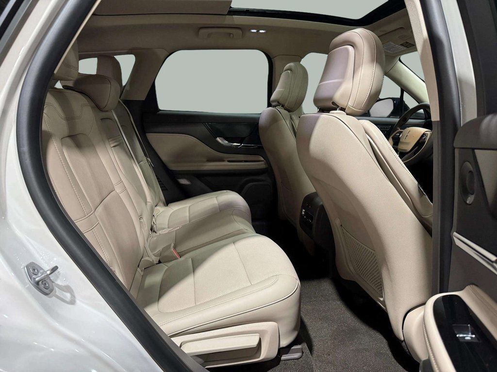 Certified 2022 Lincoln Corsair Grand Touring w/ Elements Technology Bundle image 27