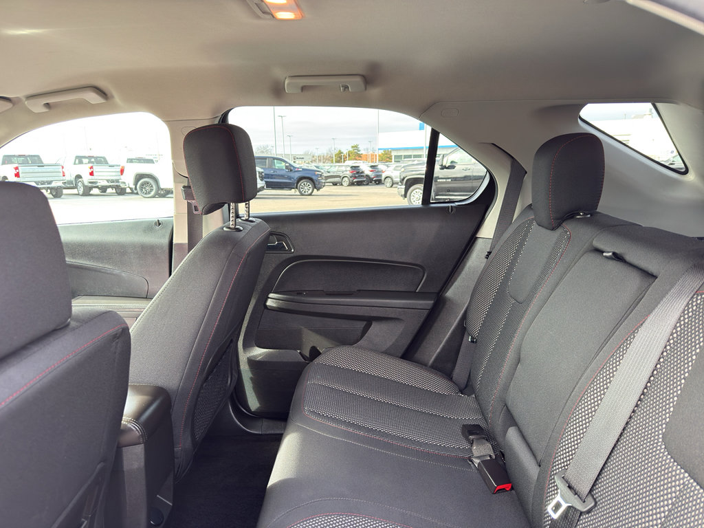 Used 2016 Chevrolet Equinox LT w/ Convenience Package image 32