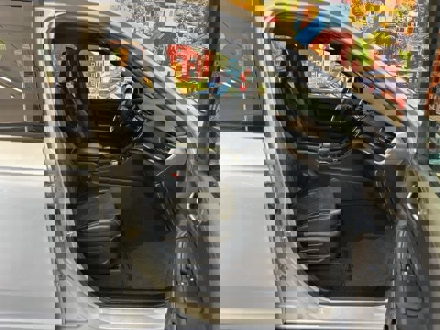 Used 2023 Jeep Grand Cherokee L Laredo image 56