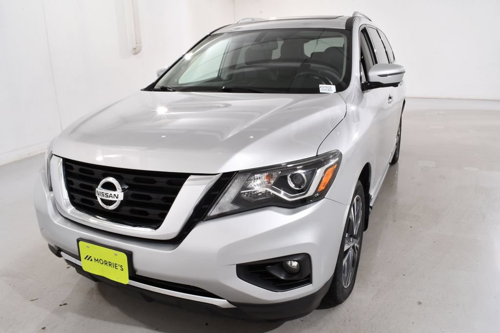 Used 2019 Nissan Pathfinder Platinum AWD/4WD image 2