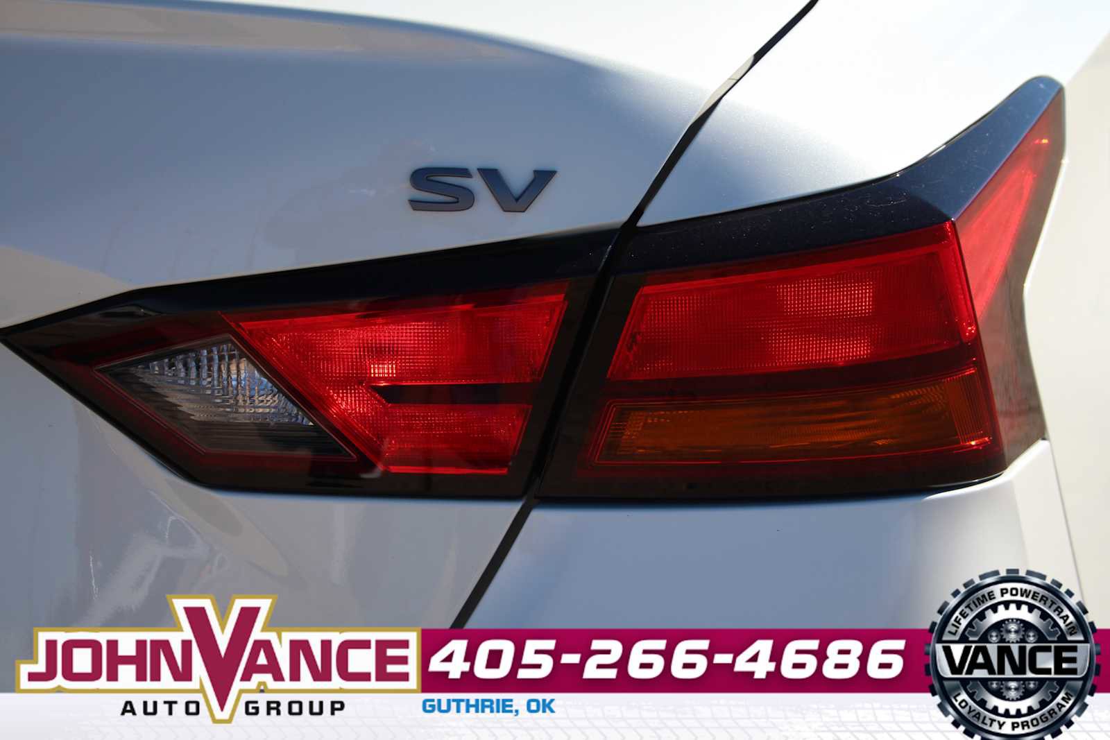 Used 2023 Nissan Altima 2.5 SV image 8