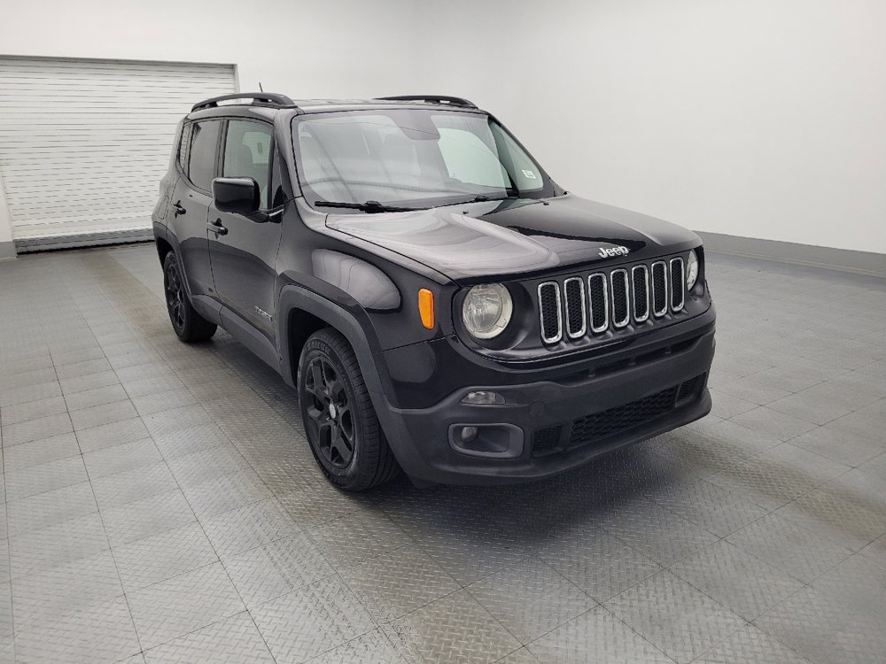 Used 2015 Jeep Renegade Latitude FWD image 13