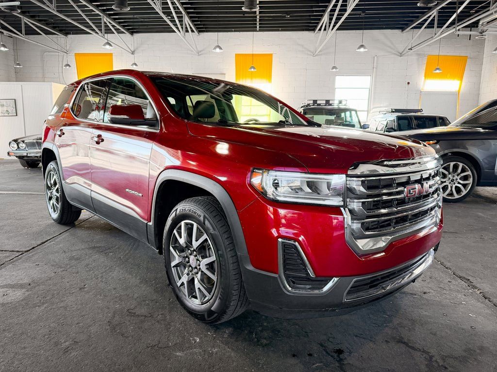 Used 2020 GMC Acadia SLE w/ LPO, Floor Liner Package image 8