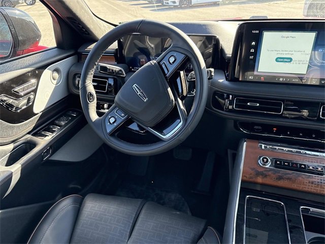 New 2026 Lincoln Aviator Black Label w/ Jet Appearance Package image 14